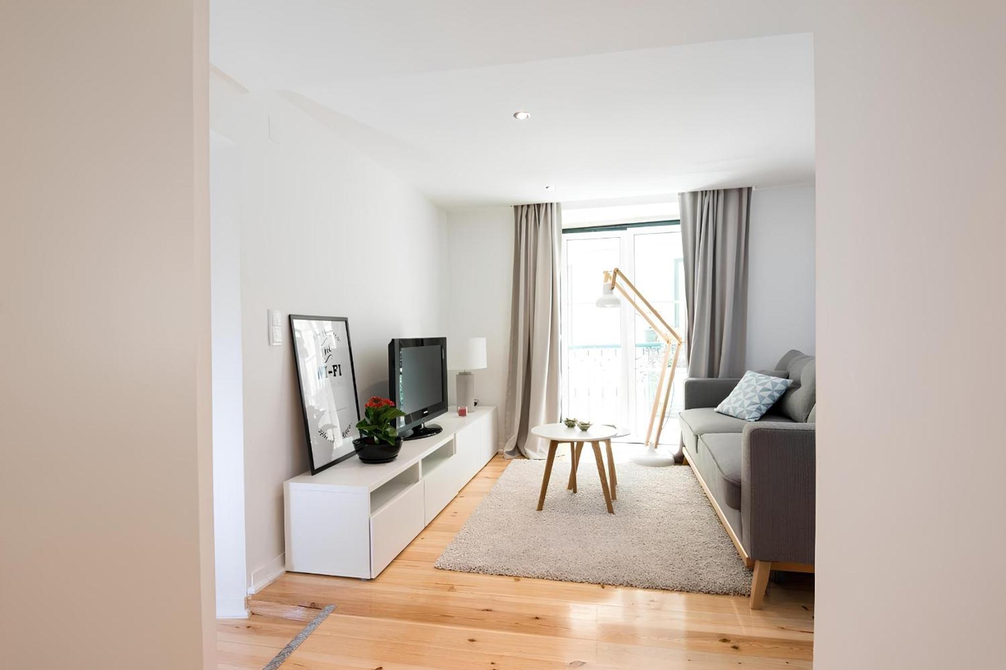 Casa Do Castelo 2- Work Or Relax In The Historic Heart Of Lisbon! Apartment Luaran gambar